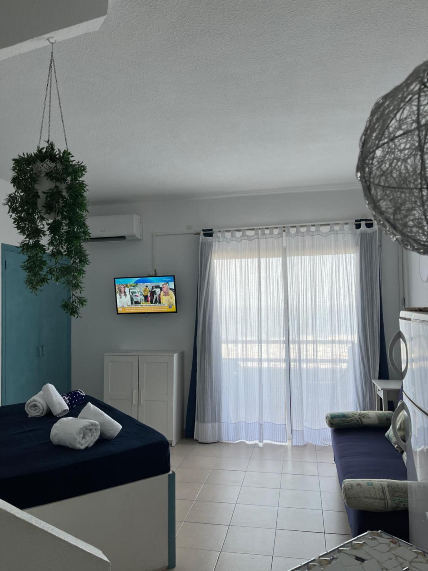 Piera'S Paraiso Seaview Плая Параизо Екстериор снимка
